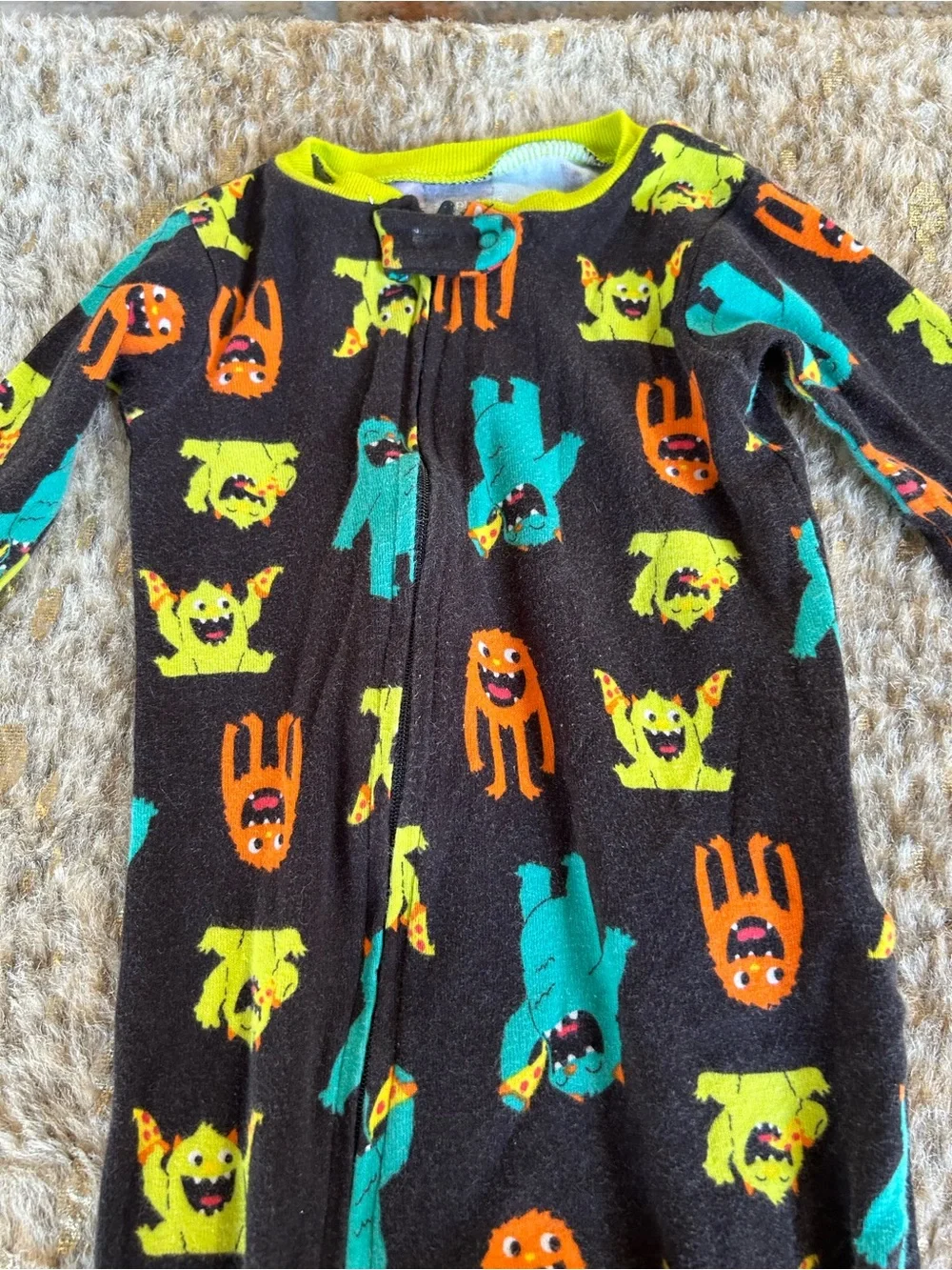 5 for $25🔥Simple Joys Monster Print Footie Pajama Jumpsuit Baby 6-9‎ Months